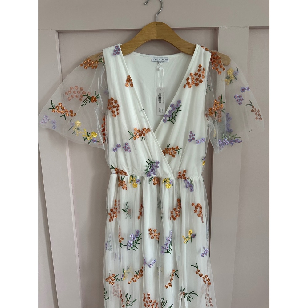 NWT Maternity Baltic Born Marseille White Floral Embroidered Maxi Dress - Picture 8 of 8